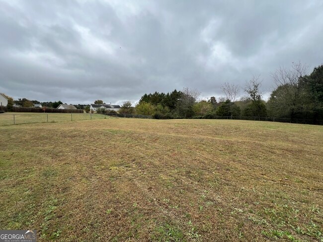 Building Photo - 330 Anchors Way