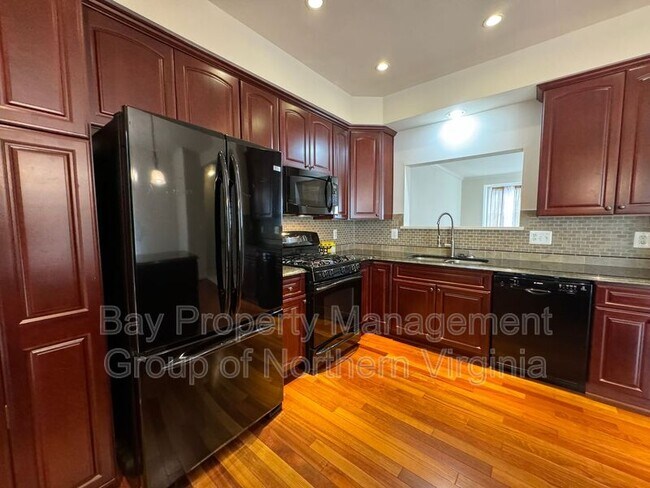 Building Photo - 14004 Madrigal Dr