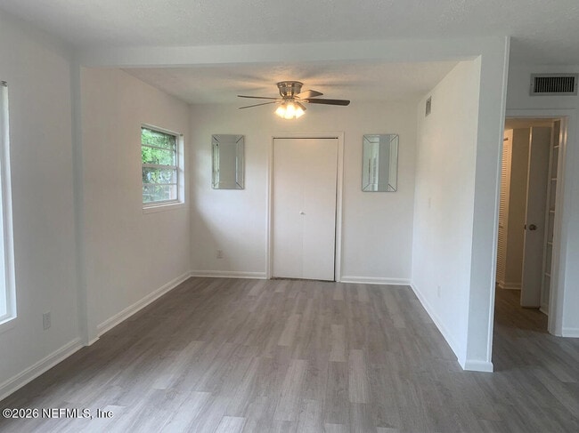 Building Photo - 7042 Camelot Rd