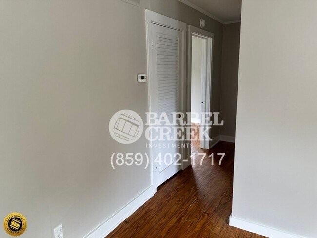 Building Photo - 426-428 Smith