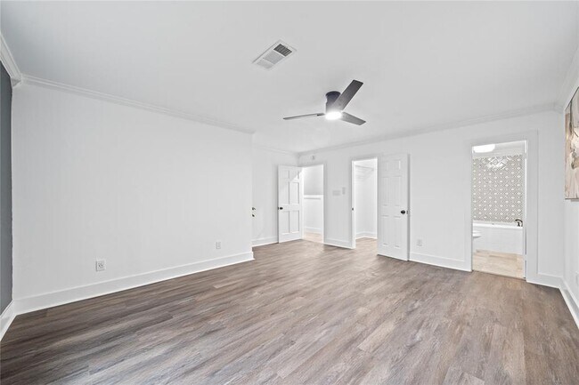 Building Photo - 1206 Timber Ln
