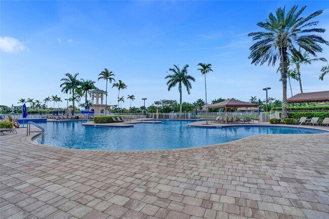 Building Photo - 930 Bluewood Terrace