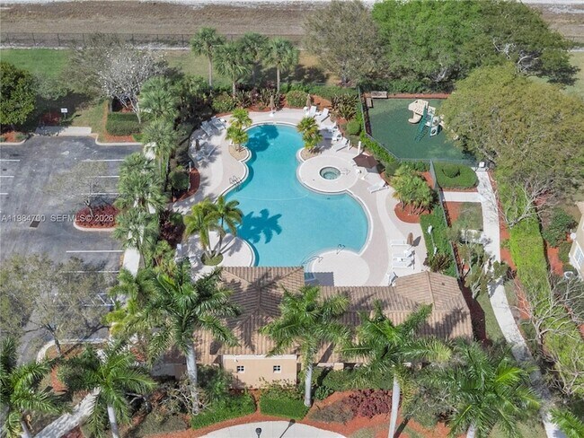 Building Photo - 8200 NW 128th Ln