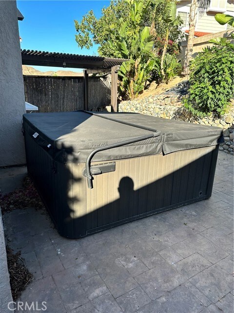 Building Photo - 11558 Merry Hill Dr