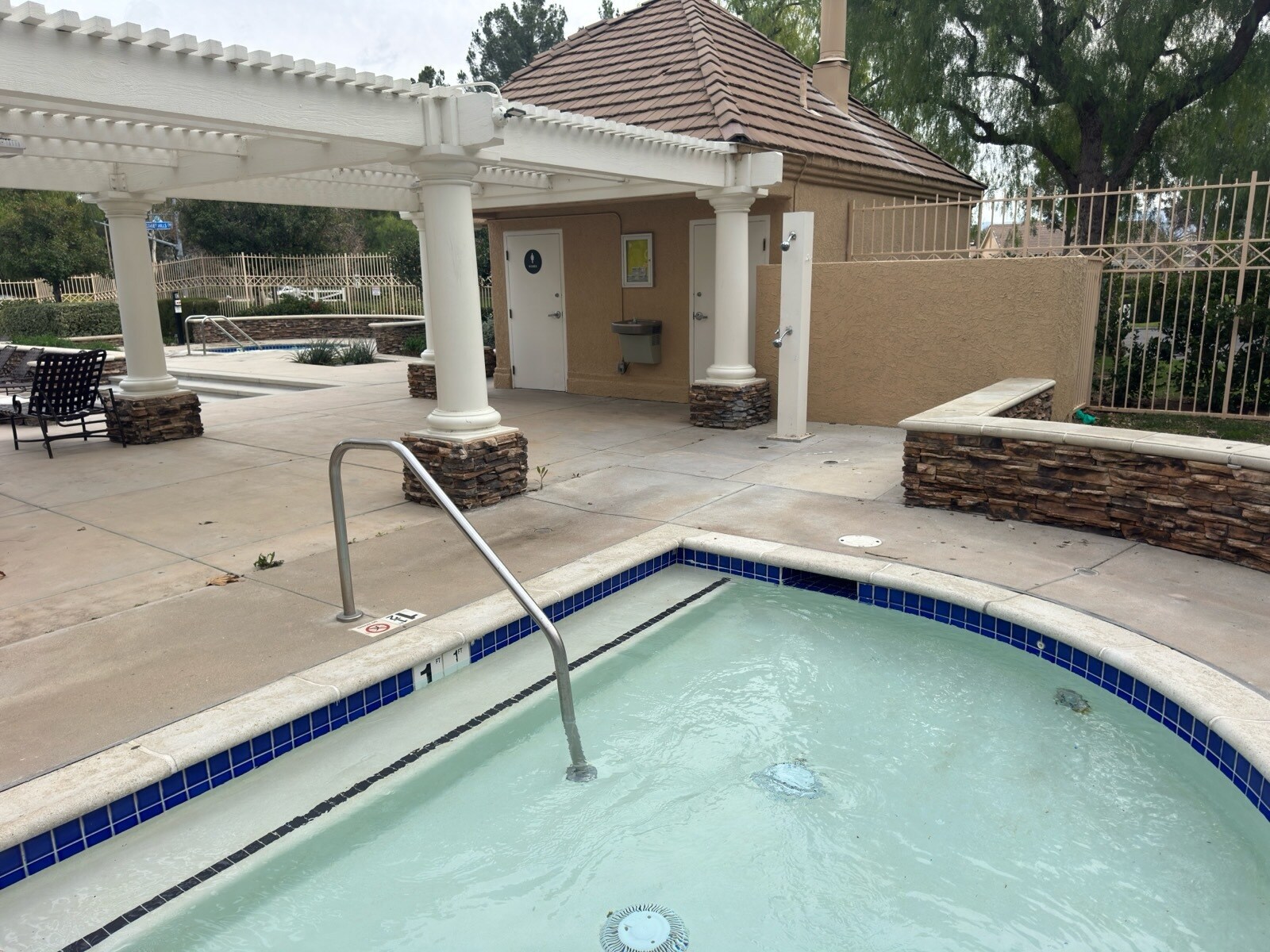 Building Photo - 27905 Crown Court Cir