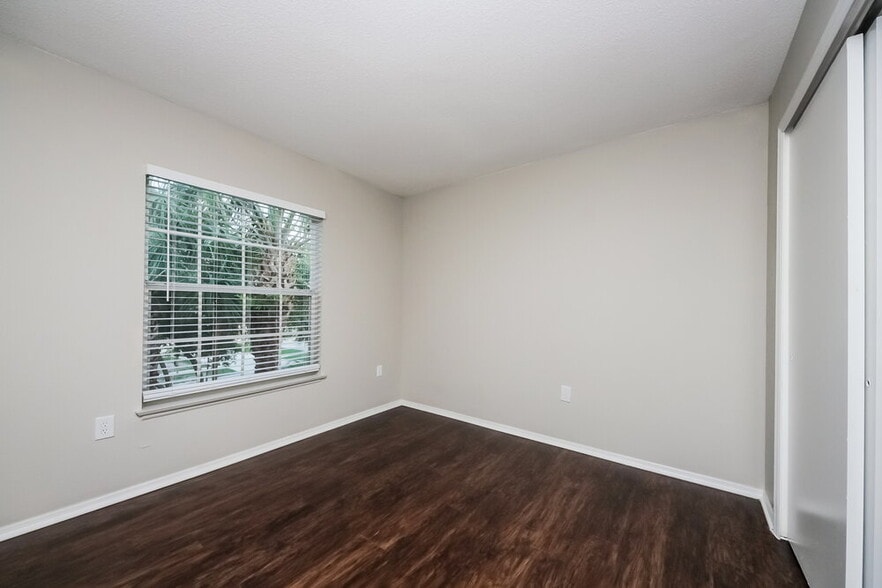 Building Photo - 13028 Lily Pond Ct