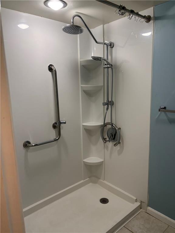 Building Photo - 898 Wimbledon Dr