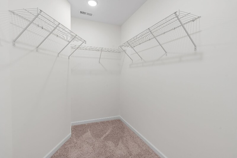 Building Photo - 7136 Mapleside Ln