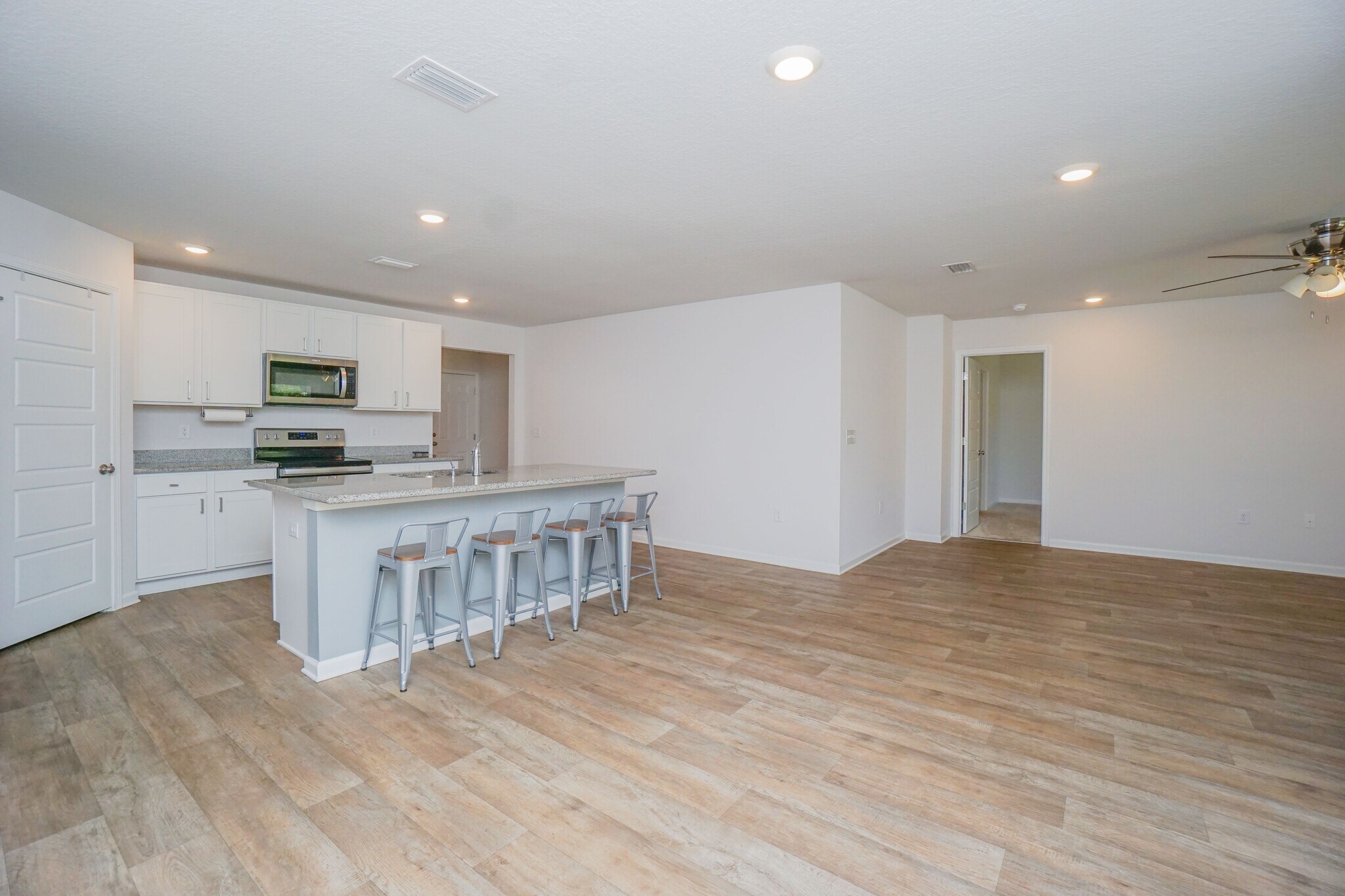 Building Photo - 2379 Kirkwood Dr