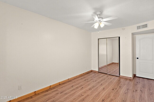 Building Photo - 3561 Covina Rd