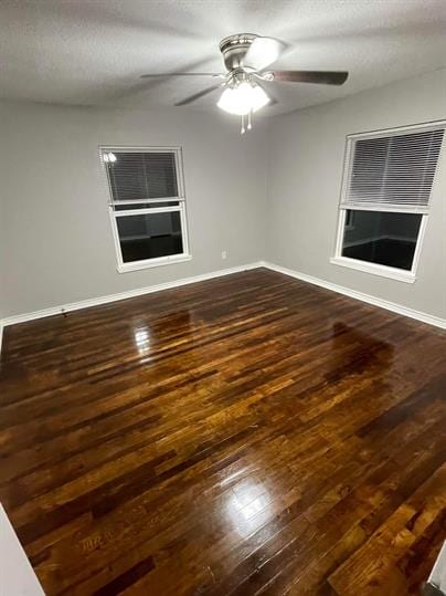 Building Photo - 1330 W Sears St