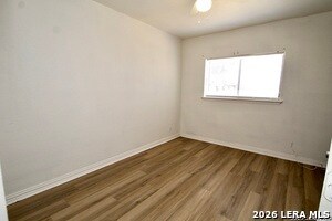Building Photo - 4001 Colonial Sun Dr