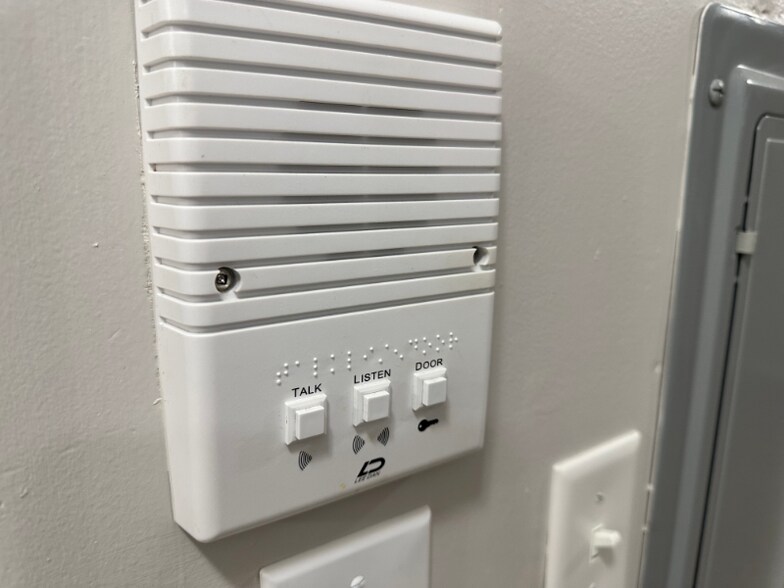 Building Photo - 6114 Palisade Ave