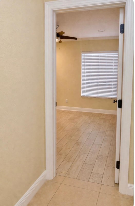 Building Photo - 9616 Golf State Park Way