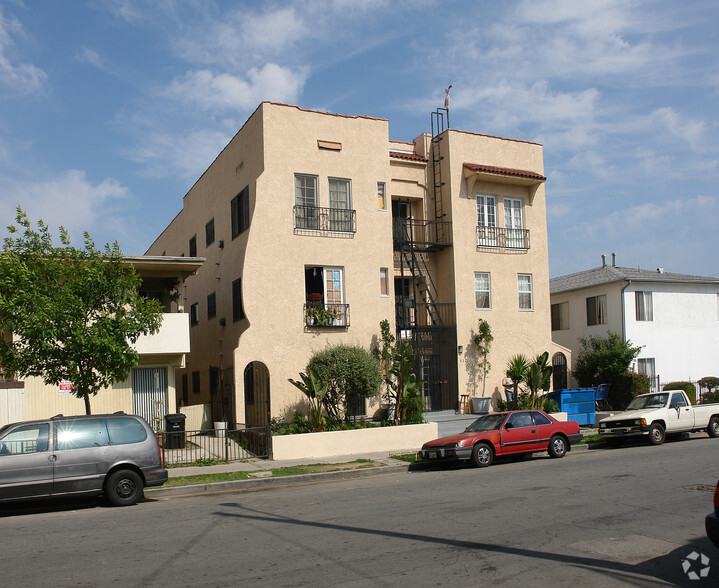 Primary Photo - Casa Bonita Apartments