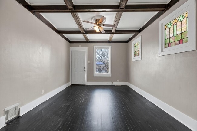 Building Photo - 3915 Schiller Pl