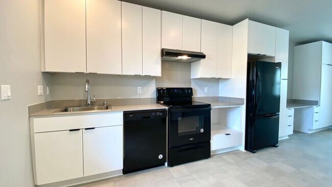 Building Photo - 91-3617 Kamolehonua Street