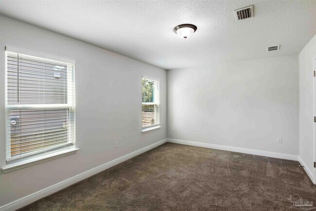 Building Photo - 6263 Cardinal Cove Ln