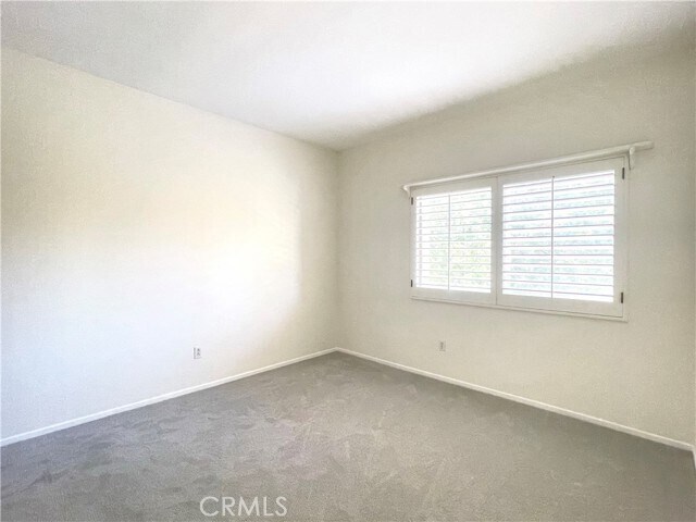 Building Photo - 14141 Shoreline Dr
