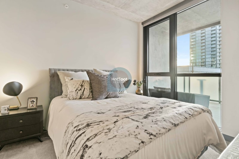 Building Photo - 190 N Ada St