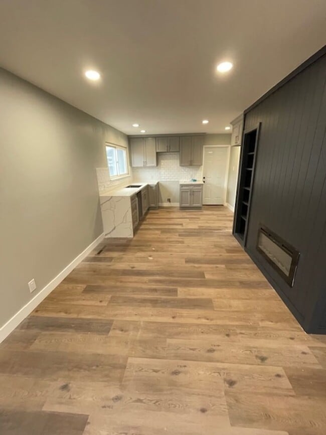 Building Photo - Coming Soon Remodeled 3 bedroom 2 bath House