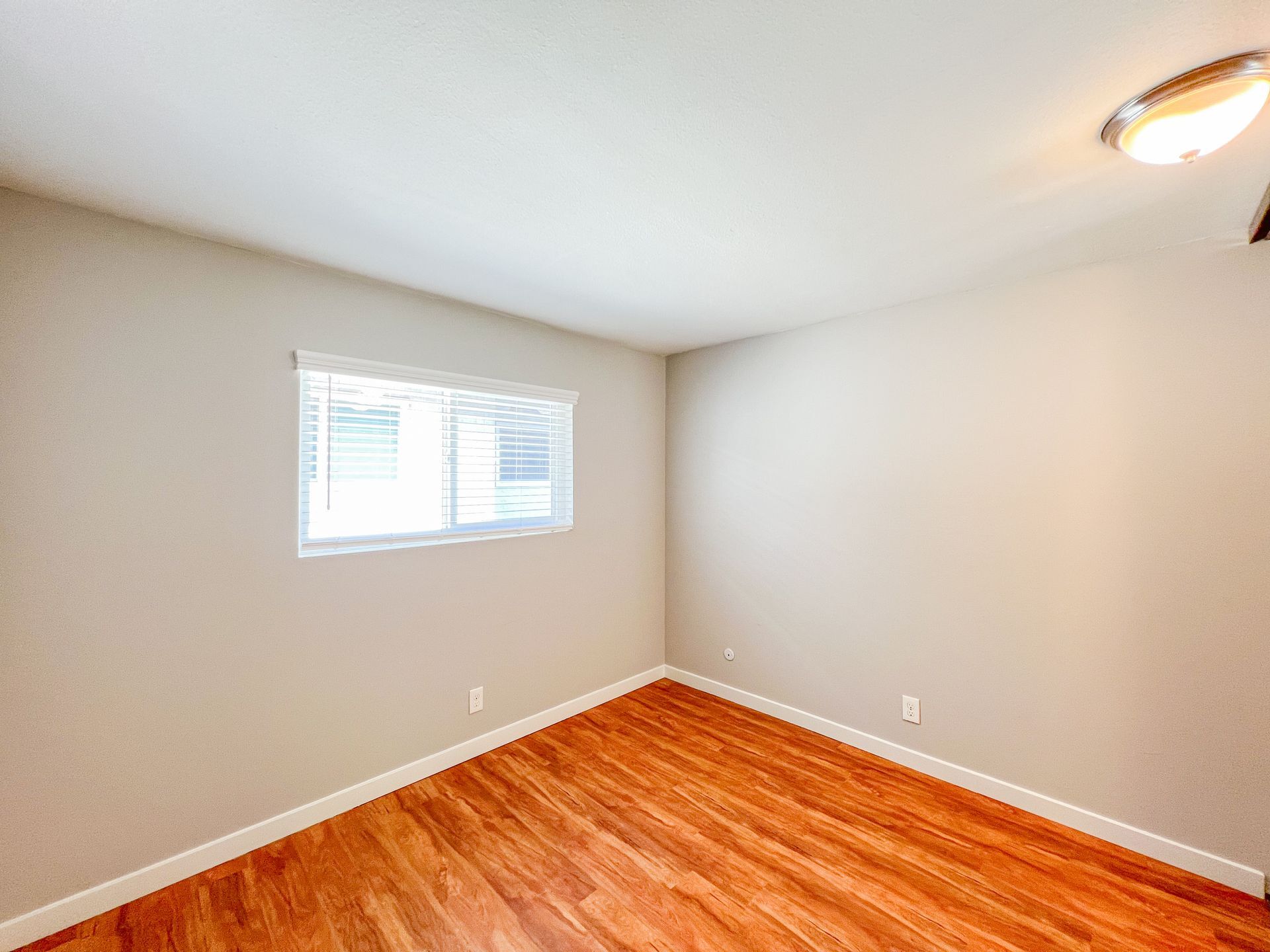 Building Photo - 4229 Dana Rd