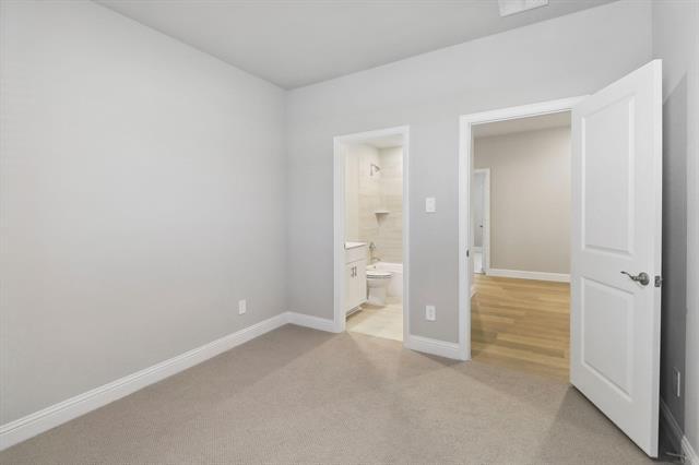 Building Photo - 518 Midnight Oak Dr