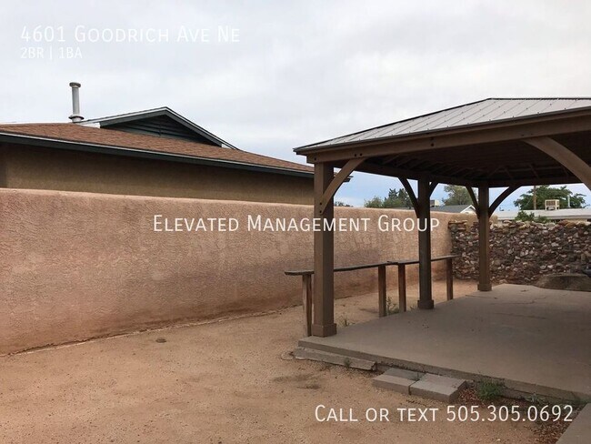 Building Photo - 4601 Goodrich Ave NE