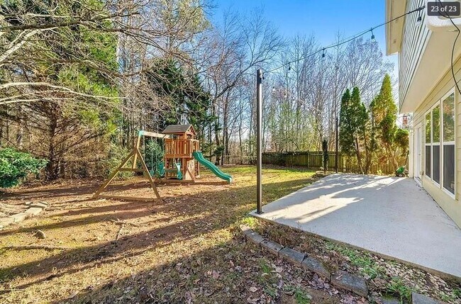 Building Photo - 5905 Sterling Ct