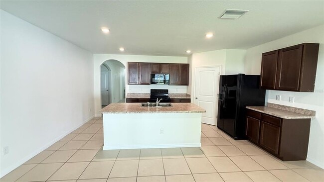 Building Photo - 36110 Jenny Lynne Cir