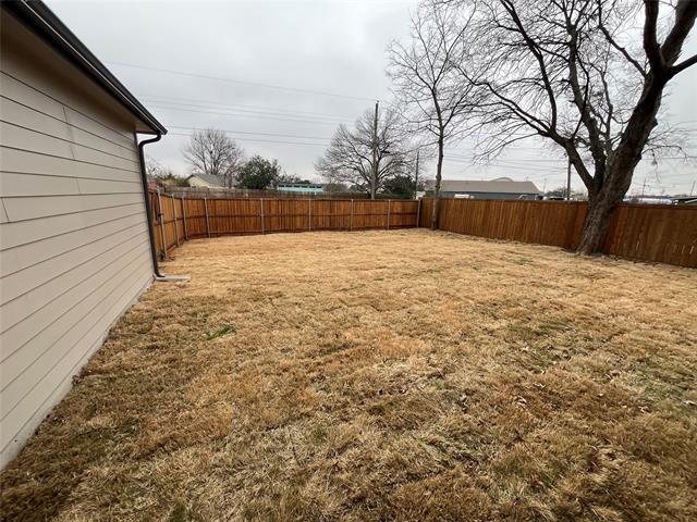 Building Photo - 1104 Wake Dr