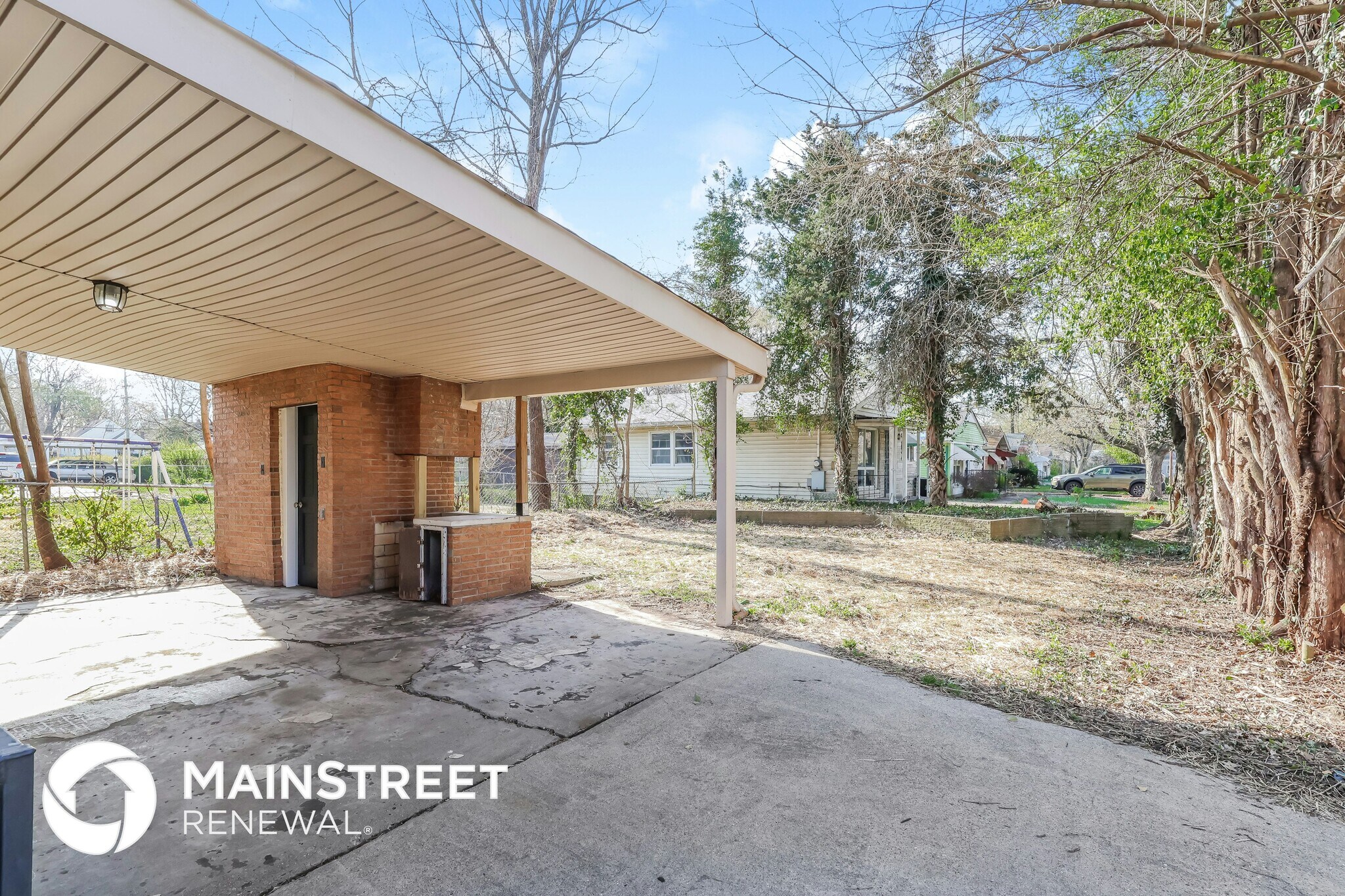 Building Photo - 4420 Greenwood Ave