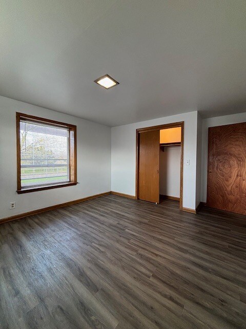 Building Photo - 6960 W Appleton Ave