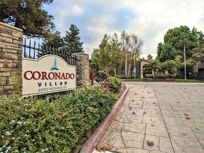 Building Photo - 2250 Monroe St