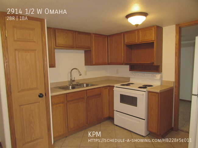 Building Photo - 2 BED | 1 BATH | APARTMENT | WEST