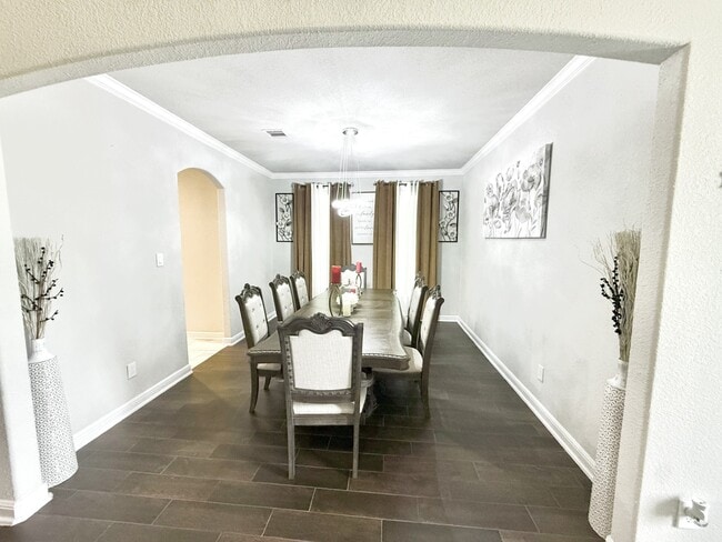 Building Photo - 4811 Lacebark Pne Trl