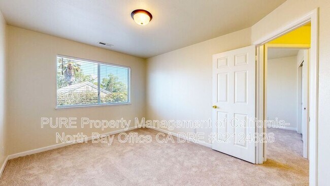 Building Photo - 2003 Jackrabbit Ct