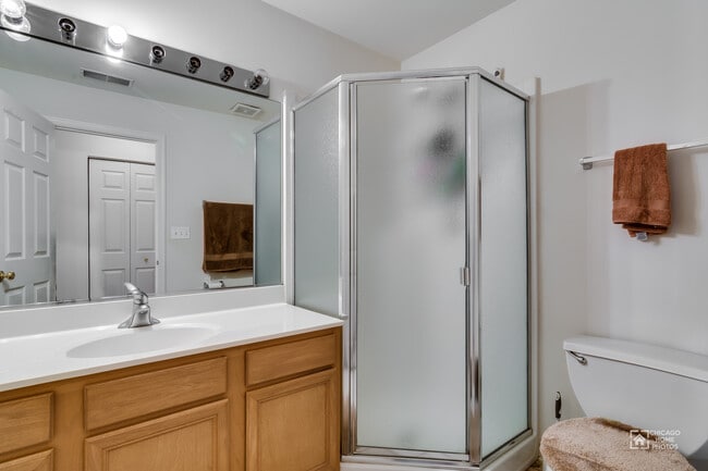 Building Photo - 346 Lucille Ln