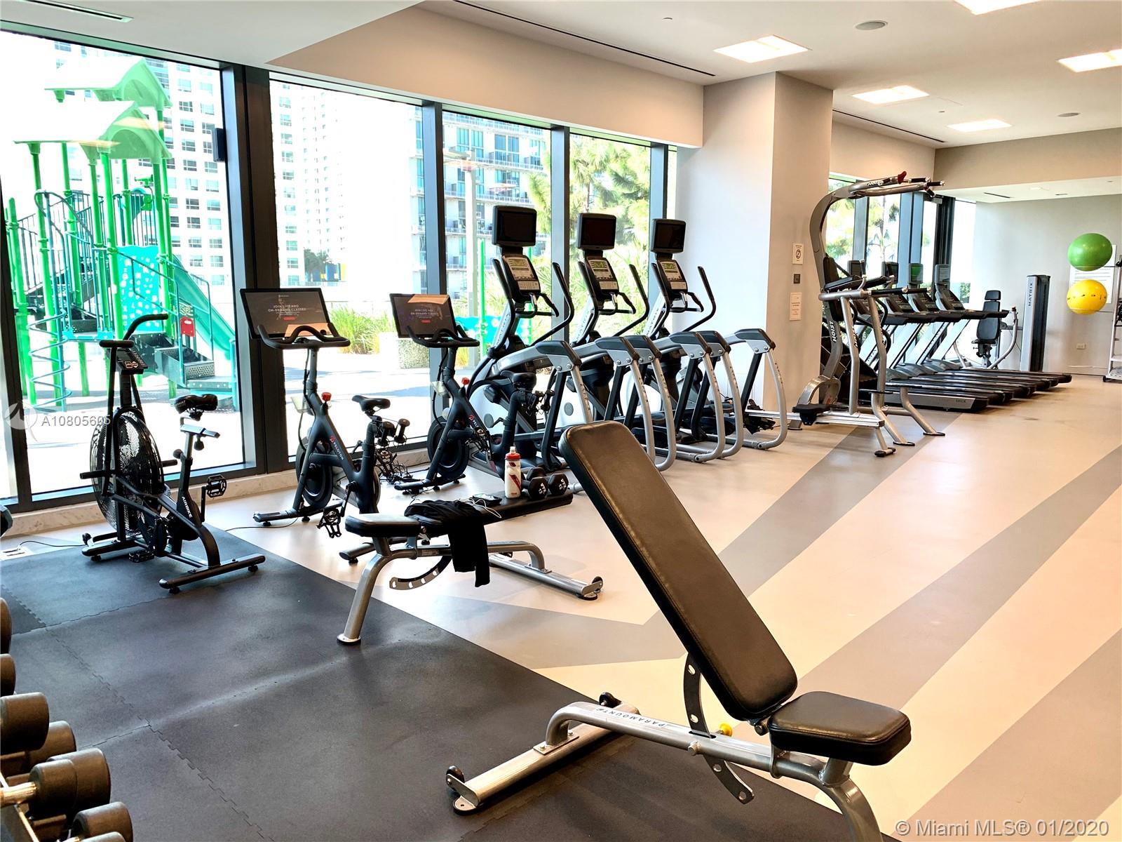 Building Photo - 88 SW 7th St