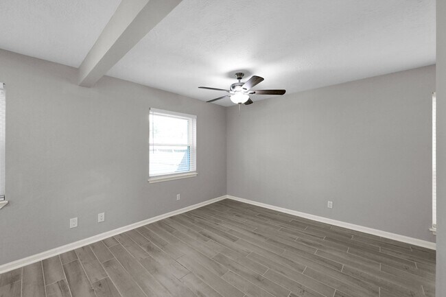 Building Photo - 8226 Autumn Willow Dr