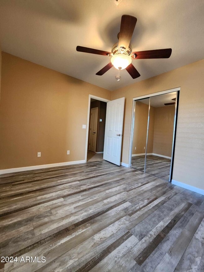Building Photo - 40443 W Helen Ct