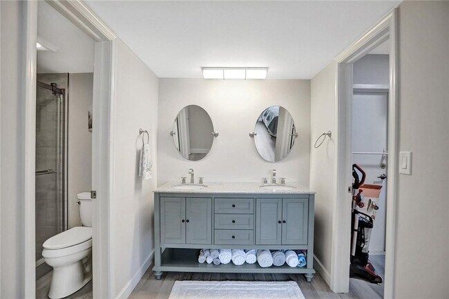 Building Photo - 5200 N Ocean Blvd