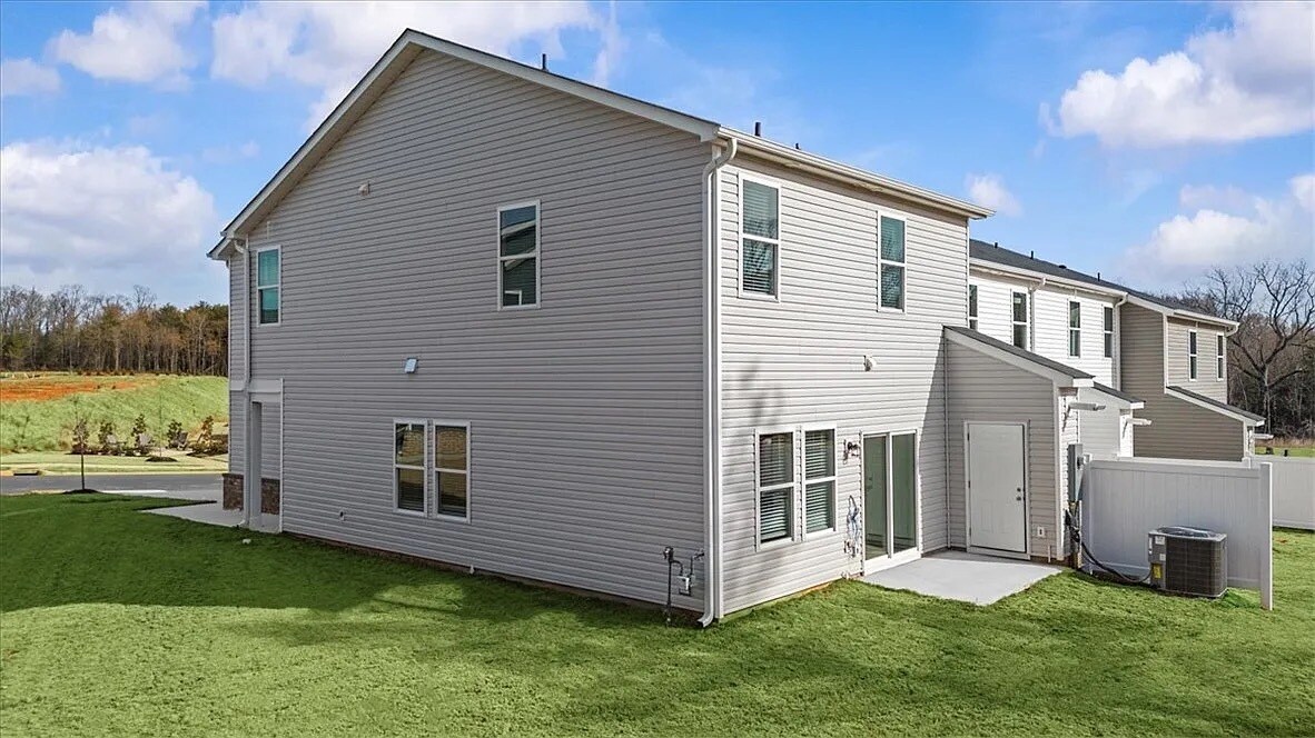 Building Photo - 432 Blissful Ct