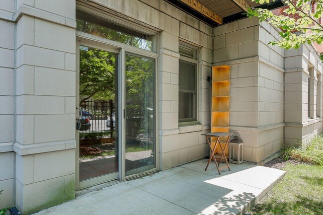 Building Photo - 1407 S Halsted St