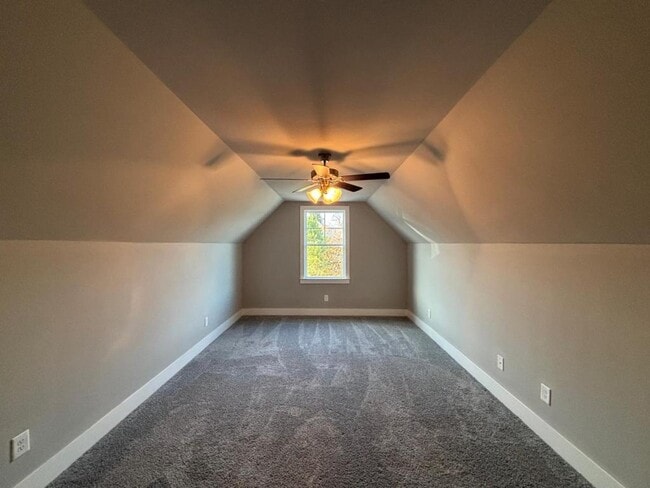 Building Photo - 249 Melba Ln