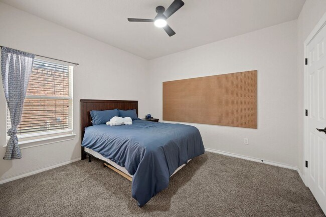 Building Photo - 3620 Cinkapin Dr