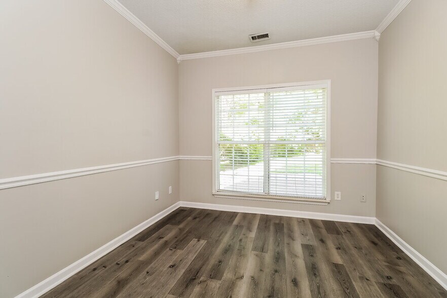 Building Photo - 13412 Michael Lynn Rd