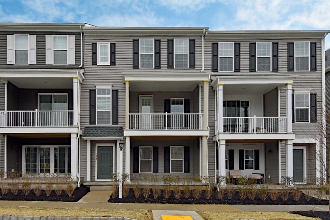 Building Photo - 130 Gress Rd