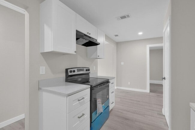 Building Photo - Charming 4BR House in Abilene