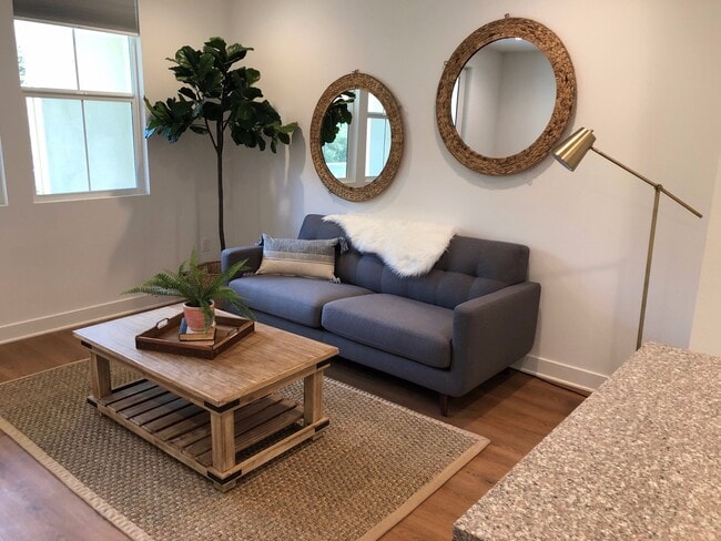 Building Photo - Gorgeous 4 bed/4 bath w/2 car garage in new community w/pool less than 1 mile to the beach!